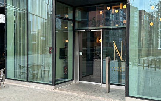 THERMCORD RC3 Single Sliding Door with RIc 290 Sensor at Deansgate Square